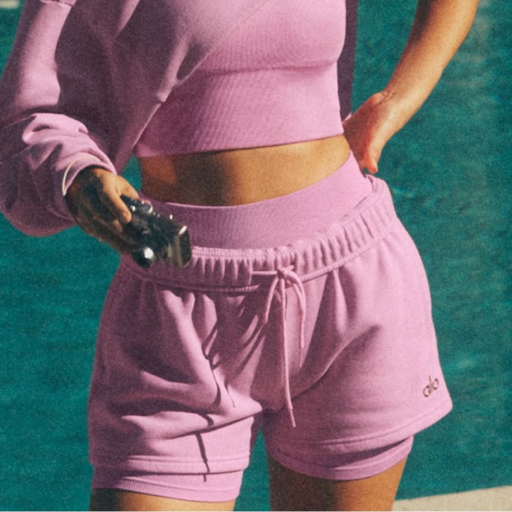 ALO Yoga Authentic Shorts S - Picture 2 of 5